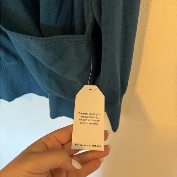 NEW Universal Standard Statement Wrap Sweater Blue Size 34 6x Cotton Blend NWT - Picture 6 of 9